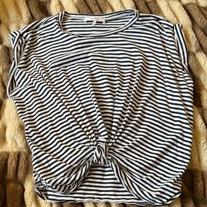 Frame Denim Monochrome Striped Short Sleeve Top